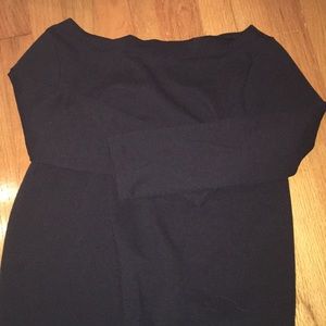 New black top. Zip in the back